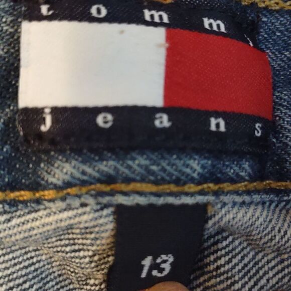 Tommy‎ Hilfiger Juniors size 13 flare medium wash jeans excellent condition - Picture 4 of 5